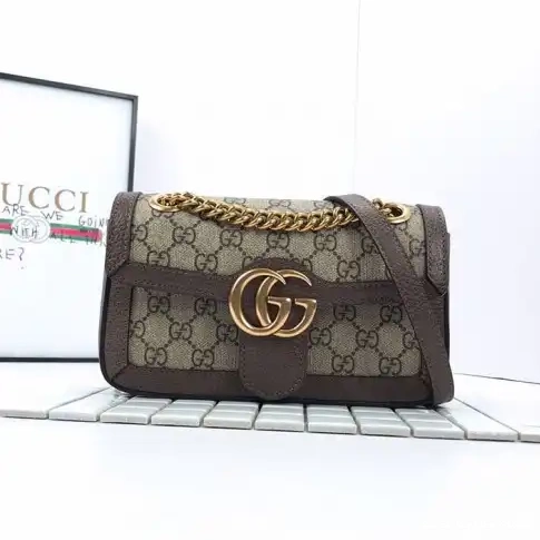 REP 19B57G0017 Gucci Bags 0426